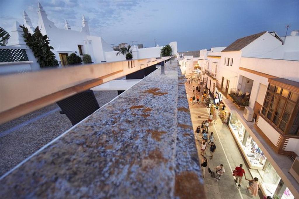 Ferreira Hostal Boutique โกนิล เด ลาฟรอนเตรา ภายนอก รูปภาพ